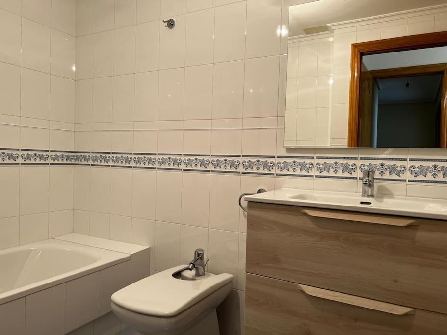 Oktheway Marino Apartment A Coruna Ngoại thất bức ảnh